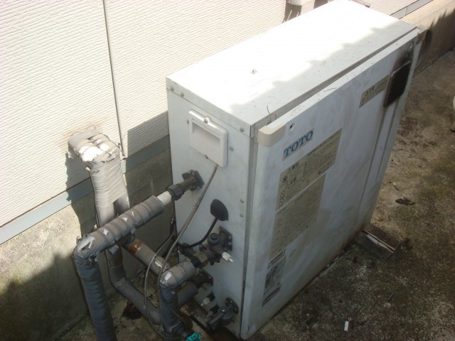 美方郡新温泉町 石油給湯器取替工事致しました!